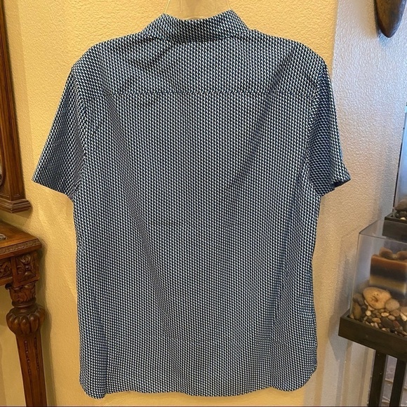 NWT~PERRY ELLIS Men Slim Fit Blue Patterned Button Short Sleeve Top-Medium - Picture 5 of 10